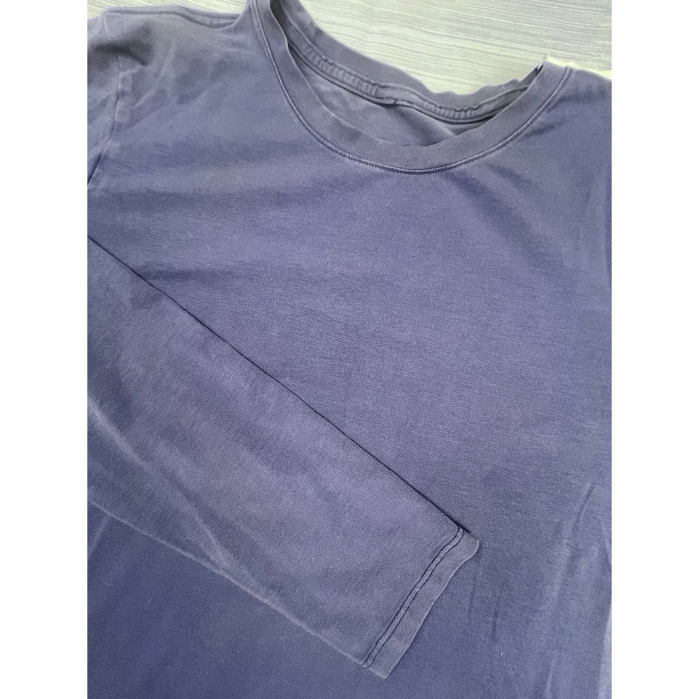 Lululemon Long Sleeve Crew Neck T-Shirt Blue Purple Curved Hem Relaxed Fit